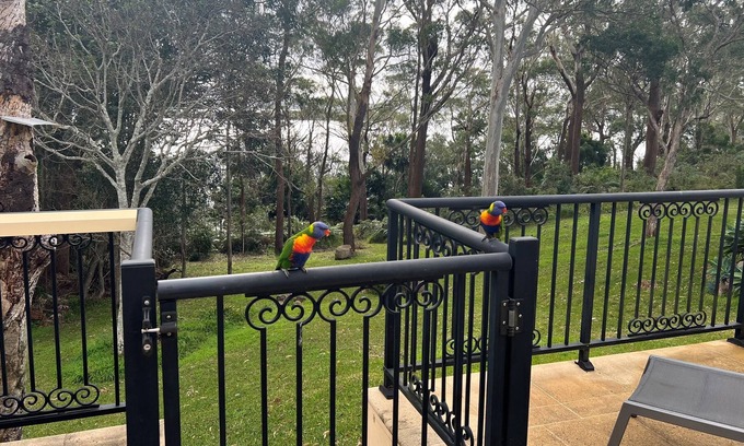 Soldiers Point Casa | Spacious 4 Bedroom Home, Private Beach Access