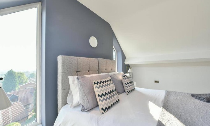Pontefract Apartamento | Spacious 4 Bedroom, 2 bathroom House