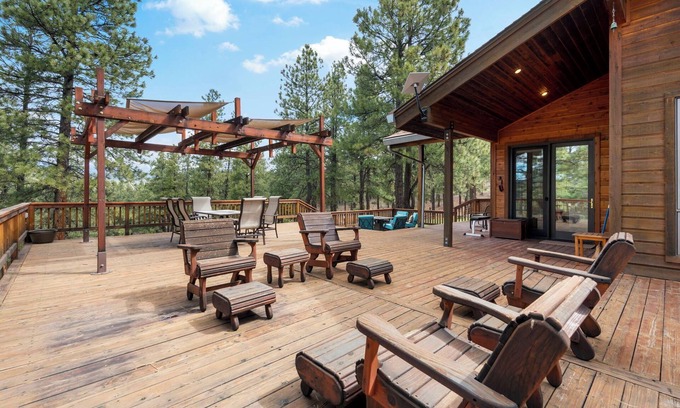 Durango Casa | Spacious 4 Bedroom · Epic Deck + Views
