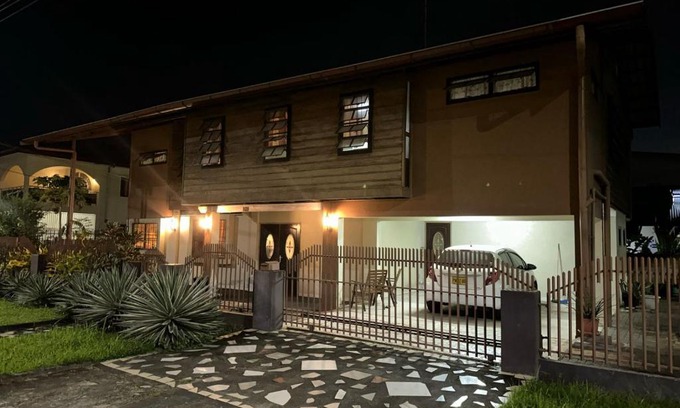 Paramaribo Casa | Spacious 4-Bedroom Family Home