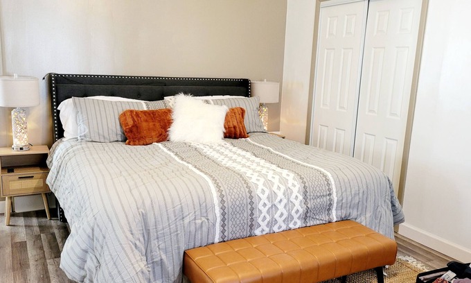 Tawas City Casa | Spacious 4-bedroom house in beautiful Tawas City blocks from the beach!