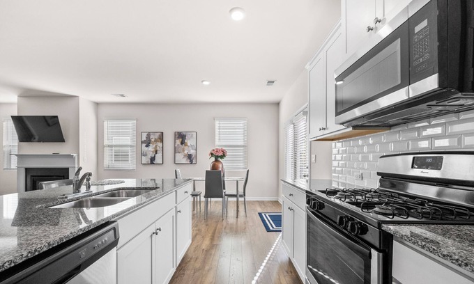 Fairburn Casa | Spacious 4-bedroom house minutes from Atlanta airport