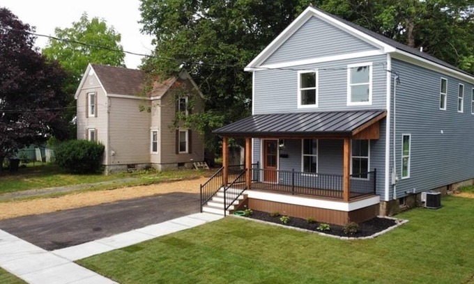 Town of German Flatts Casa | Spacious 4 bedroom home in the village