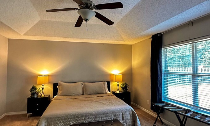 Florida Panhandle Casa | Spacious 4-bedroom house in beautiful Milton w/WiFi and AC. 30min to Pensacola