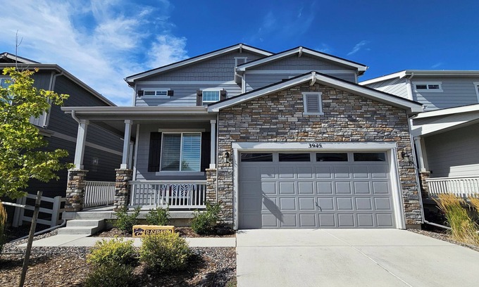 Castle Rock Casa | Spacious 4-bedroom house in delightful Castle Rock with WiFi