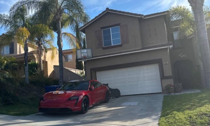 Otay Ranch Village 1 Casa | Spacious 4-bedroom estate with WiFi and AC in wonderful Chula Vista