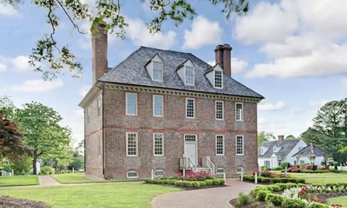 Berkeley Complejo | Spacious 4 Bedroom Suite @ The Historic Powhatan
