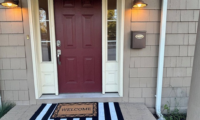 Cherry Valley Casa | Spacious 4-bedroom house in wonderful Worcester Area