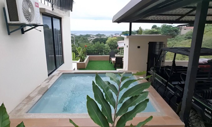 Puerto López Casa | Spacious Retreat Villa – 4 Floors + Event Terrace