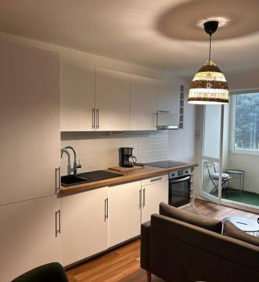Herouville-Saint-Clair Apartamento | Spacious 4 bedroom family home 5 min from Caen