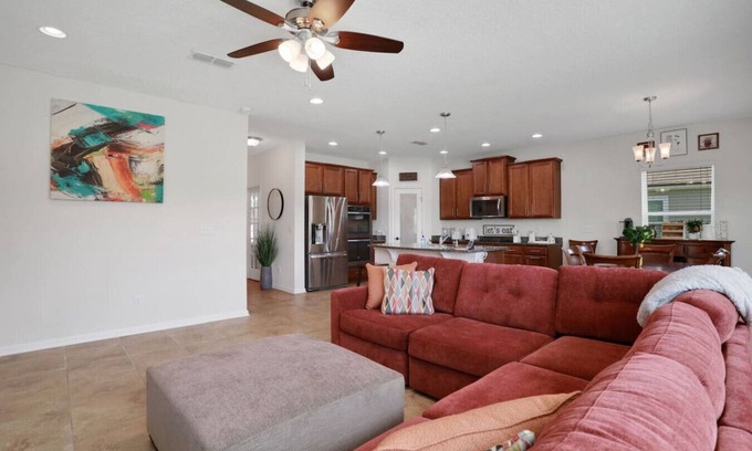 Northside Casa | Luxurious 4b/4b Villa W/ EV Chgr