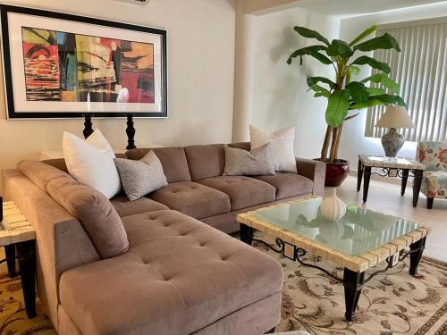 Tamuning Casa | Spacious 4bd25ba Retreat Near Hospital & Tumon