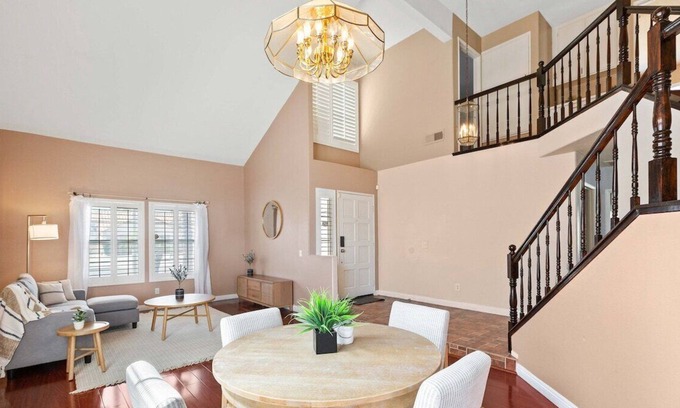 Riverside Casa | Spacious 4BR/3BA Entire Home in Riverside
