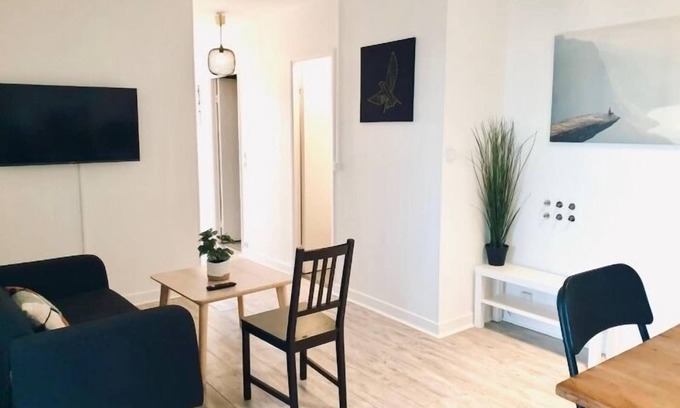 Chantier du Coq Apartamento | Amplio piso 4 hab. en Évry centro, tren a 2 min, París a 35 min