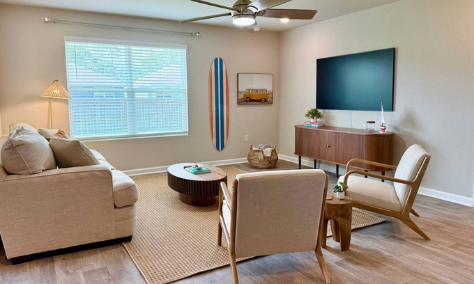 Foley Casa | Spacious 4BR Retreat Near Gulf Shores & OWA – Perfect for Families & Groups!