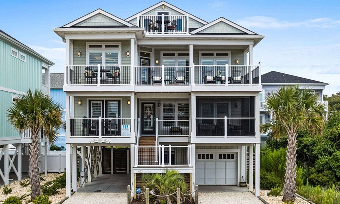 Ocean Isle Beach Casa | Spacious 5-Bedroom Home with Private heated Pool in Ocean Isle Beach