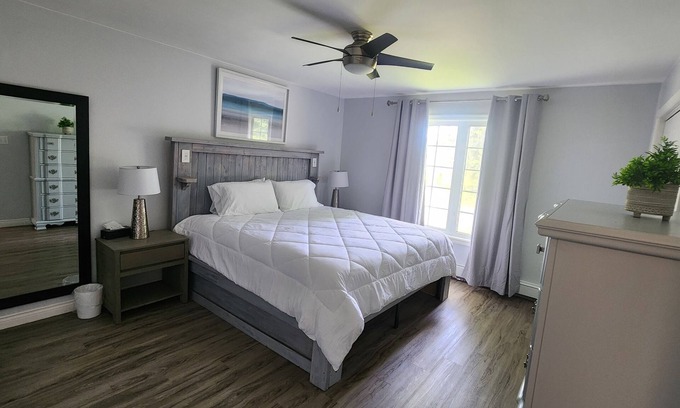 Charlottetown Casa | Spacious 5 Bedroom Home with 2 living areas!