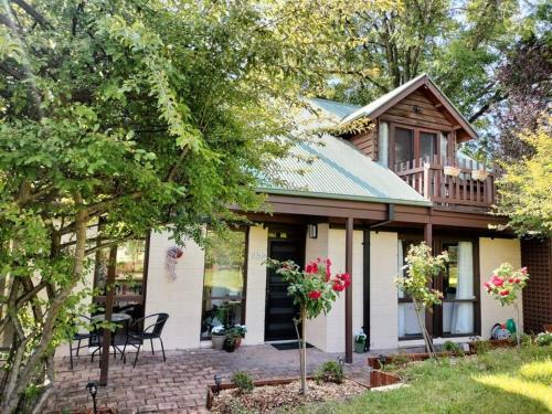 Armidale Casa | Spacious 5 bedroom Country Home