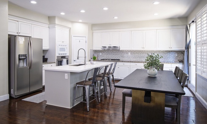 Lodi Casa | Spacious 5 bedroom family home in Lodi Wine Country