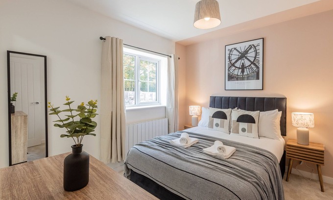 Newark upon Trent Casa | Spacious 5-Bedroom House in Nottingham
