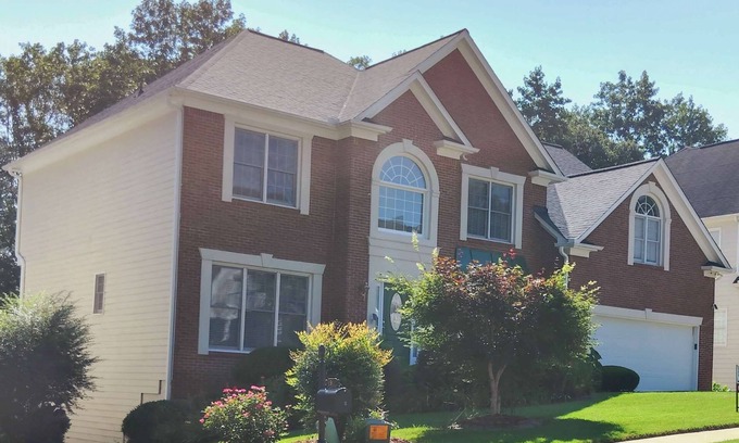 Norcross Casa | Spacious 5-bedroom house with oiffice, fitness rooms in fabulous Norcross