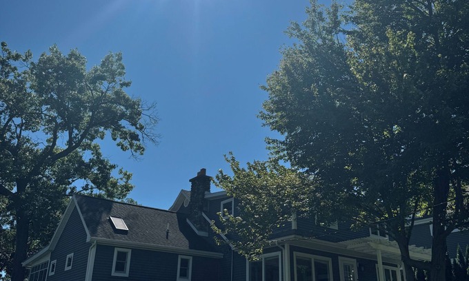 Culver Casa | Spacious 5-bedroom house on Culver’s beautiful Lake Maxinkuckee