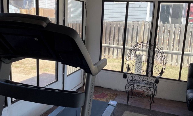 Green Valley Ranch Casa | Spacious 5-bedroom house with WiFi, fitness room in welcoming Denver