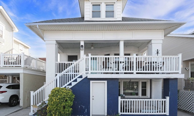 Ventnor City Casa | Spacious 5-bedroom house in Ventnor city. 1 block to the beach