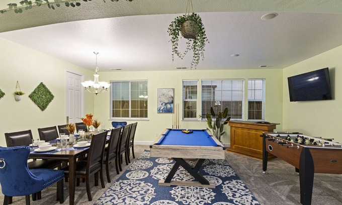 Antioch Casa | SPACIOUS 5BD HAVEN—POOL TABLE, BBQ, MOVIE THEATRE, FIRE PIT, GAMES+