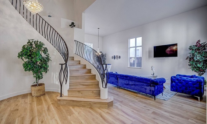 Antioch Casa | SPACIOUS 5BD HOME | POOL TABLE | BBQ GRILL | GAMES