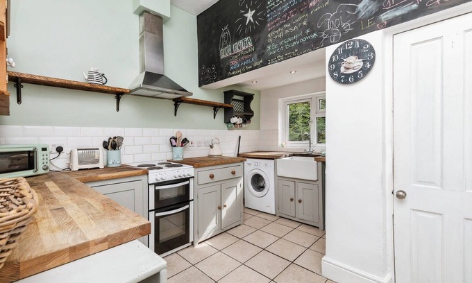Horfield Casa | Spacious 6-bed Family Retreat Bristol