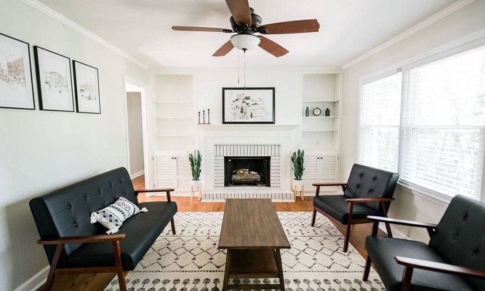 Macon Casa | Spacious 6 bedroom home near Downtown Macon!