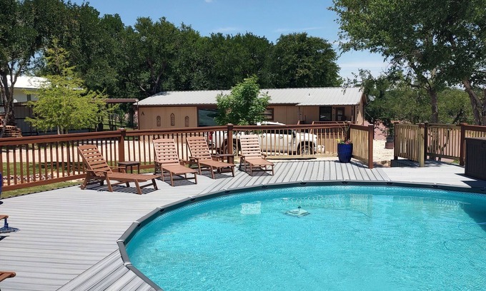 Graford Casa | Spacious 6-bedroom house in enjoyable PK with Waterfront Access Near Rocker-B