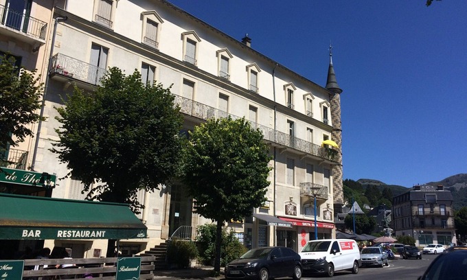 La Bourboule Apartamento | Spacious 78m2 apartment in the center, balcony for up to 6 people