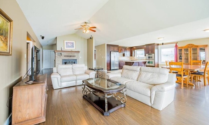 Okanagan-Similkameen Casa | Spacious 7BD&3BA House near Okanagan falls