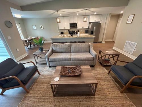 Williamsburg Casa | Spacious 8BR 8BA Combined Condos in Traverse City