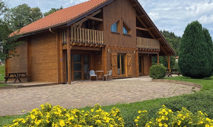 Gerbepal Chalet De Esquí | Spacious and charming chalet, 6 minutes from GERARDMER, optional jacuzzi
