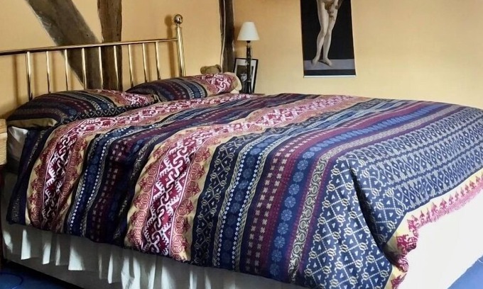 Charing Cabaña | Spacious and Comfortable Historic Home Near the Channel Tunnel and Canterbury