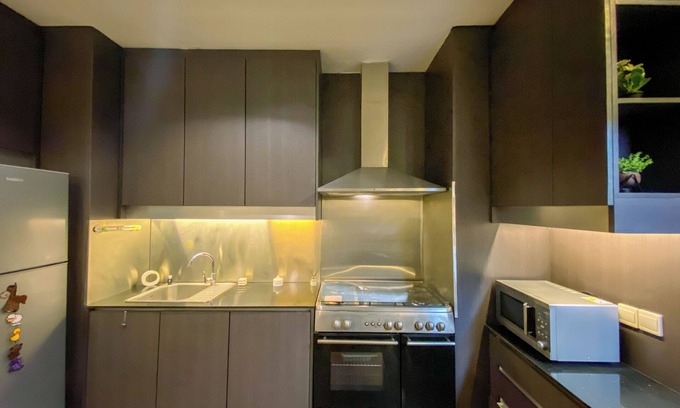 Bangka Apartamento | Spacious and Cozy 2BR Apartment Kemang Village
