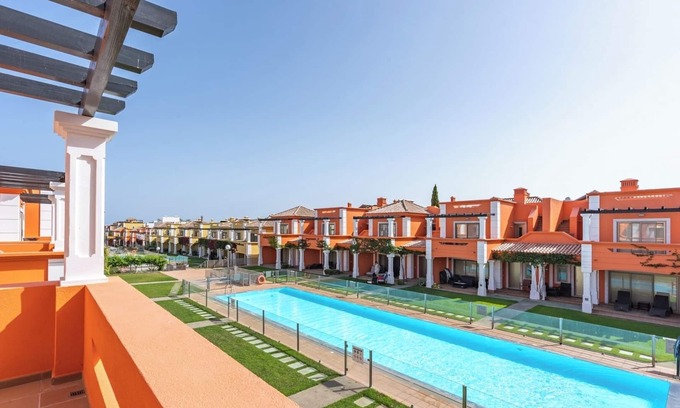 Luz de Tavira Casa | HostWise - Spacious and Luxurious w/ Terrace and Pool