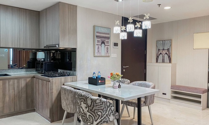 Semanggi Apartamento | Spacious And Modern 3Br Ciputra World 2 Apartment
