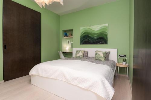 Parnu Apartamento | Spacious and Modern City Centre Deluxe Entire Flat for business and holiday
