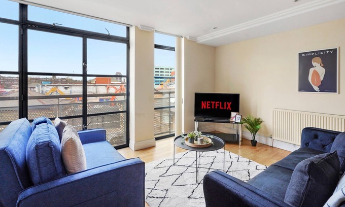 Syon Apartamento | Vrbo Property