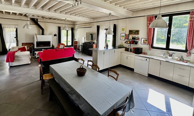 Saint-Simeon Casa | Amplia y tranquila casa de campo. 5BR/2BTH. cerca de París y Disneyland