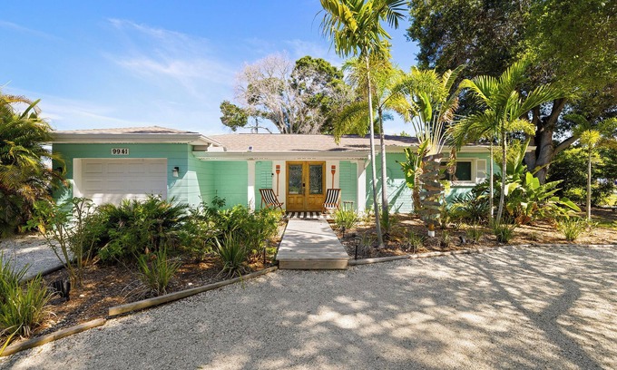 South Pinellas Community Council Casa | Spacious and Short Drive to Beach