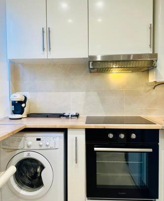 Universite Apartamento | spacious apartment for 7 people near La Défense