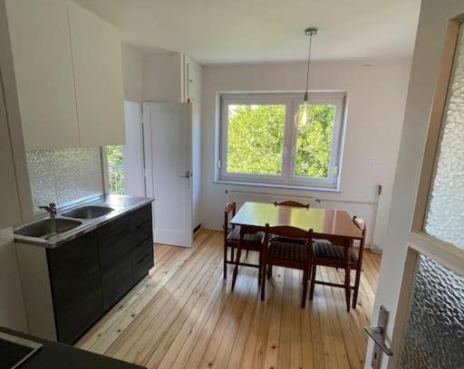Bezigrad District Apartamento | Spacious Apartment - green & peaceful