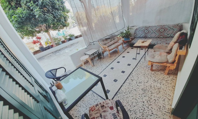 Batroun Apartamento | Spacious apartment in town centre
