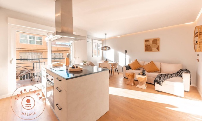 El Molinillo Apartamento | Spacious apartment in Malaga - TakeCareMalaga