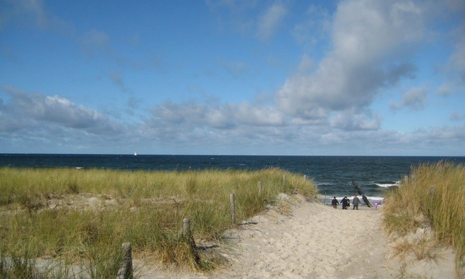 Markgrafenheide Apartamento | Amplio derecho apartamento en la playa / mar Báltico, lugar aislado, en las dunas